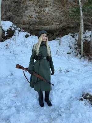 Offizieramira OnlyFans Leaked Free Thumbnail Picture - #opnS4Xr5xD