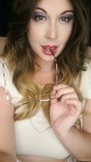 Og Bettyboob Free OnlyFans Leaked Free Thumbnail Picture - #xMN2ryz4cm