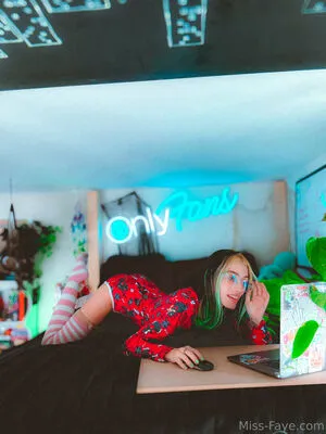 Ohheymissfaye OnlyFans Leaked Free Thumbnail Picture - #80B7eUxdjO