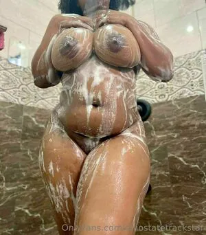 Ohiostatetrackstar OnlyFans Leaked Free Thumbnail Picture - #MO2AputFGX