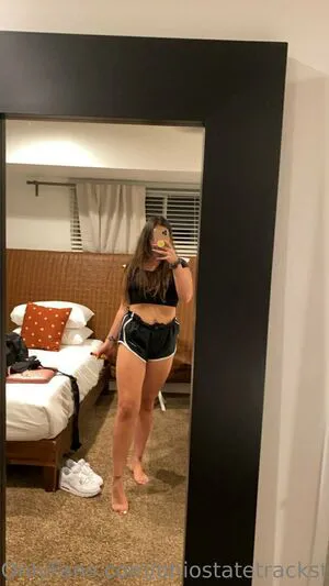 Ohiostatetrackstar OnlyFans Leaked Free Thumbnail Picture - #UD3RFg6xRY