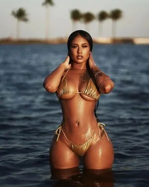 Ohsoyoujade OnlyFans Leaked Free Thumbnail Picture - #9S2VYN0aU1