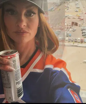 Oilersgirl OnlyFans Leaked Free Thumbnail Picture - #Y2jwh3kDP8