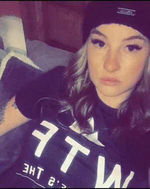 Oilersgirl OnlyFans Leaked Free Thumbnail Picture - #w7PrMeylvv