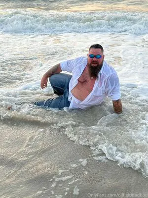 Oilfielddadbod OnlyFans Leaked Free Thumbnail Picture - #Vdwj3I1hKb