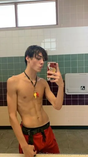 Okayjohnnyboy OnlyFans Leaked Free Thumbnail Picture - #DYLyGsO9ka