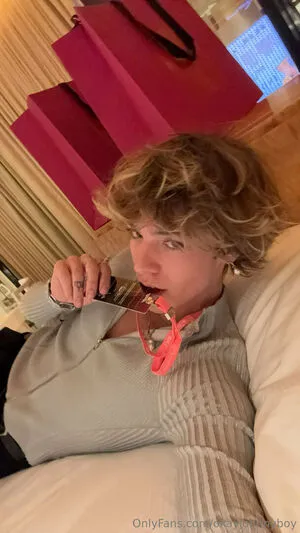 Okayjohnnyboy OnlyFans Leaked Free Thumbnail Picture - #l8jTfktQUx