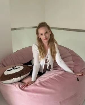 Oksana Neveselaya OnlyFans Leaked Free Thumbnail Picture - #ler2haTuKo