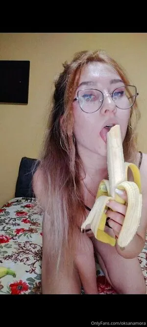 Oksanamora OnlyFans Leaked Free Thumbnail Picture - #1kSPC1CnS5