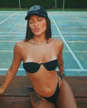 Oksandri OnlyFans Leaked Free Thumbnail Picture - #0m6VdvmwO8