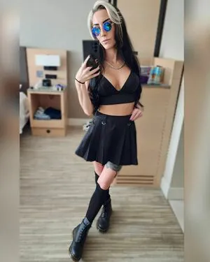 Okstranger OnlyFans Leaked Free Thumbnail Picture - #3GXadrkssg
