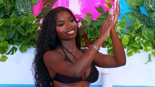 Olandria Carthen OnlyFans Leaked Free Thumbnail Picture - #2cCeluF2ln