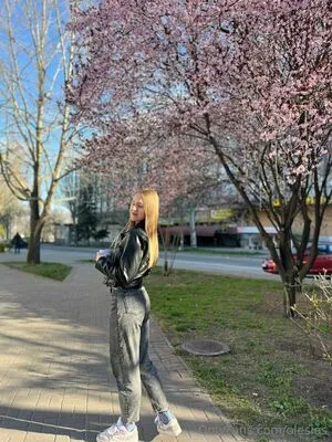 Olesias OnlyFans Leaked Free Thumbnail Picture - #OVOvjBKgxv