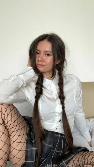 Olesyaliberman OnlyFans Leaked Free Thumbnail Picture - #8FqHA4SS7t