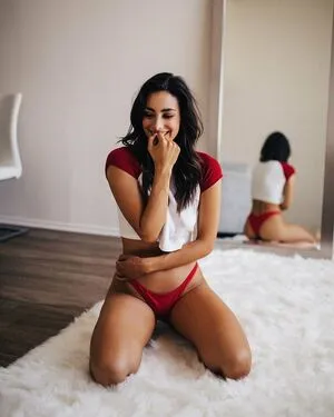 Olga Safari OnlyFans Leaked Free Thumbnail Picture - #SHBxCl4hYO