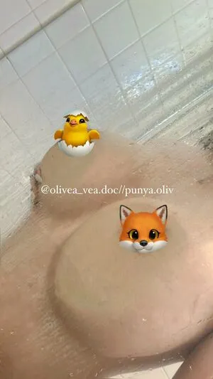 Olivea Hadid OnlyFans Leaked Free Thumbnail Picture - #3OydHEqWYS