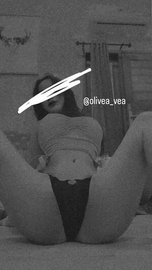 Olivea Hadid OnlyFans Leaked Free Thumbnail Picture - #6cgtXkzRYV