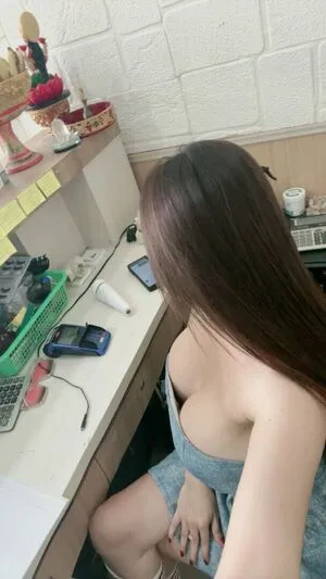 Olivea Hadid OnlyFans Leaked Free Thumbnail Picture - #GFDlm1yd1B