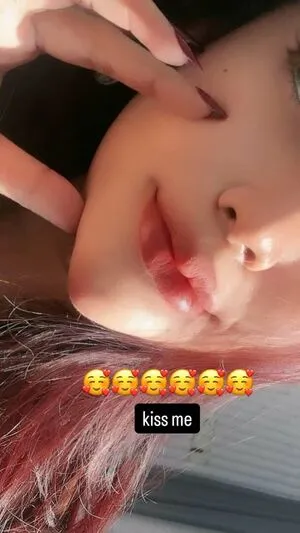 Olivea Hadid OnlyFans Leaked Free Thumbnail Picture - #RtPopc9CpU