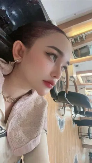 Olivea Hadid OnlyFans Leaked Free Thumbnail Picture - #X2on0kqdtN