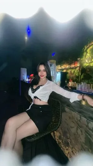 Olivea Hadid OnlyFans Leaked Free Thumbnail Picture - #k6HfZGFcR1