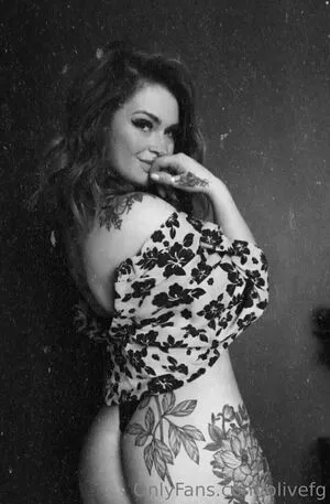Olivefg OnlyFans Leaked Free Thumbnail Picture - #82GUPliIFD