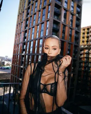 Olivia Attwood OnlyFans Leaked Free Thumbnail Picture - #7Z63FfHWEo