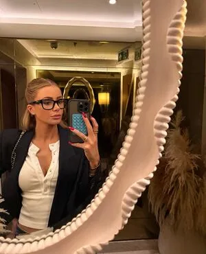 Olivia Attwood OnlyFans Leaked Free Thumbnail Picture - #CV9zFlvvM9