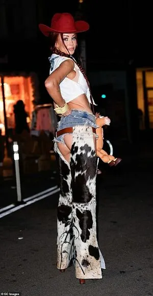 Olivia Attwood OnlyFans Leaked Free Thumbnail Picture - #cITJaxzyLh