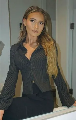 Olivia Biggs OnlyFans Leaked Free Thumbnail Picture - #8x6dTUgDG5