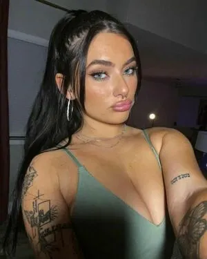Olivia Boeyink OnlyFans Leaked Free Thumbnail Picture - #APotdAgcAo