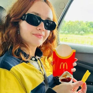 Olivia Cooke OnlyFans Leaked Free Thumbnail Picture - #QnTNi2WqbS