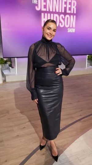 Olivia Culpo OnlyFans Leaked Free Thumbnail Picture - #3AIYFrt20c