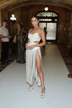 Olivia Culpo OnlyFans Leaked Free Thumbnail Picture - #3N2NXLAlYj