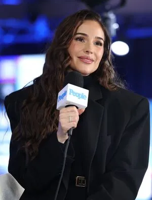 Olivia Culpo OnlyFans Leaked Free Thumbnail Picture - #iUOImHBNbE