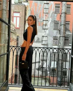 Olivia Culpo OnlyFans Leaked Free Thumbnail Picture - #k1oCUM4gNM