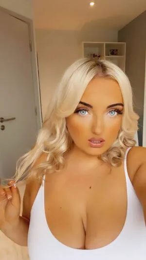 Olivia D OnlyFans Leaked Free Thumbnail Picture - #hYcH2PWeyN