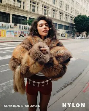 Olivia Dean OnlyFans Leaked Free Thumbnail Picture - #EXQJ9tupo2