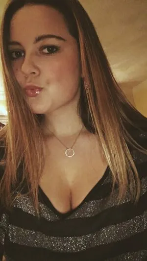 Olivia H OnlyFans Leaked Free Thumbnail Picture - #3rpx0nASdR