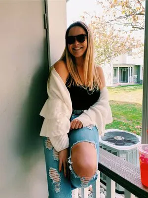 Olivia H OnlyFans Leaked Free Thumbnail Picture - #mNeBW27ero