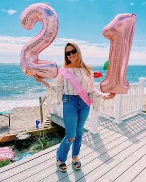 Olivia H OnlyFans Leaked Free Thumbnail Picture - #o3taQpbeOA
