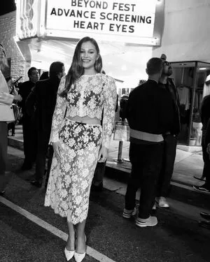 Olivia Holt OnlyFans Leaked Free Thumbnail Picture - #11RDJScbc2