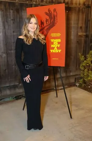 Olivia Holt OnlyFans Leaked Free Thumbnail Picture - #2VDj8HJtu3