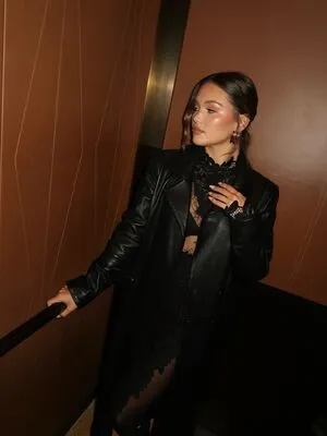 Olivia Holt OnlyFans Leaked Free Thumbnail Picture - #34yVFxVDsD