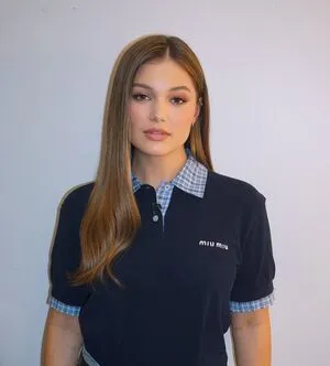 Olivia Holt OnlyFans Leaked Free Thumbnail Picture - #3OuAWpoYM5