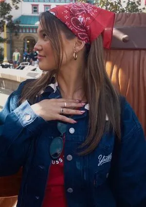 Olivia Holt OnlyFans Leaked Free Thumbnail Picture - #7R3iuV7jRu