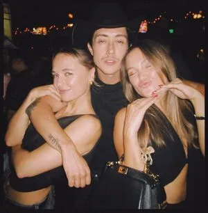 Olivia Holt OnlyFans Leaked Free Thumbnail Picture - #8X7R3QFCPu