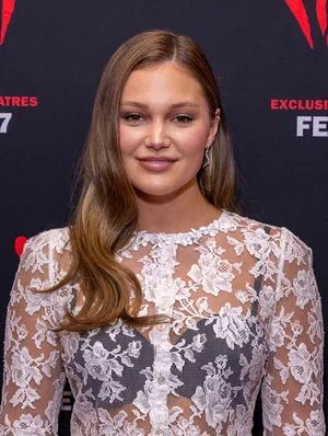 Olivia Holt OnlyFans Leaked Free Thumbnail Picture - #Ag7jmuJBIn