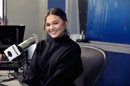 Olivia Holt OnlyFans Leaked Free Thumbnail Picture - #BzgbzUdHGy