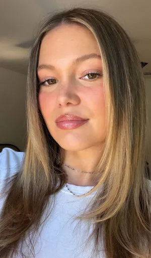 Olivia Holt OnlyFans Leaked Free Thumbnail Picture - #GzK23hqU7P